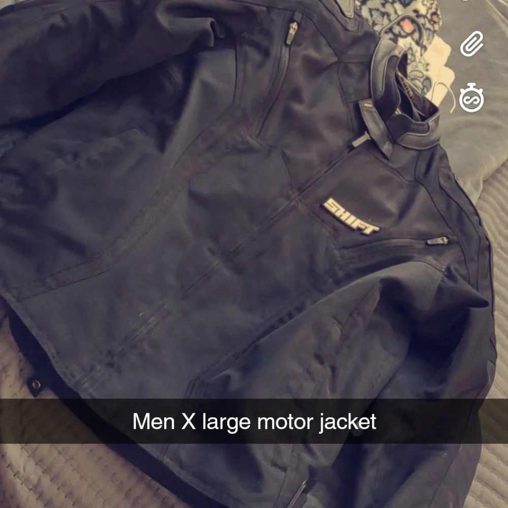 Motorcycle jacket - Picture 1 of 3